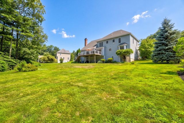 15 Northland Road, Windham, NH 03087