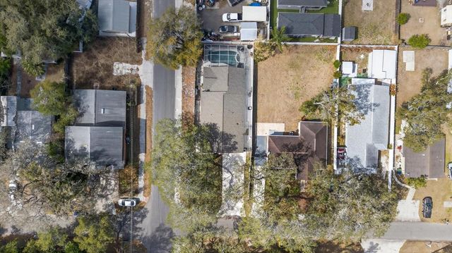 8902 N HAMNER AVENUE, Tampa, FL 33604