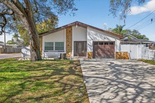 8902 N HAMNER AVENUE, Tampa, FL 33604