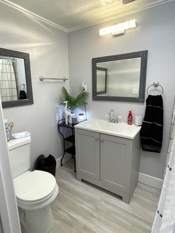 2313 Thomas St, Ceres, CA 95307