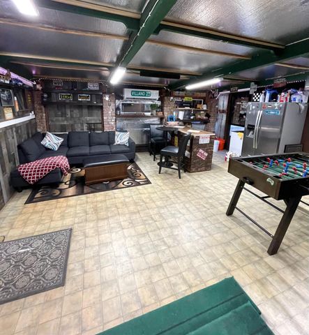 2313 Thomas St, Ceres, CA 95307