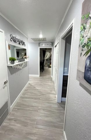 2313 Thomas St, Ceres, CA 95307