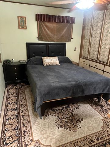 2313 Thomas St, Ceres, CA 95307