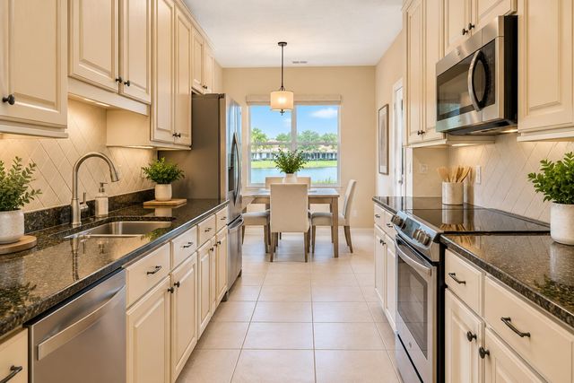 211 River Bluff Lane, Royal Palm Beach, FL 33411