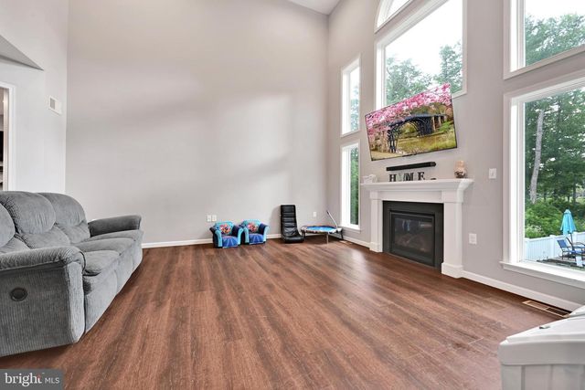 234 CRIMSON LN, Elizabethtown, PA 17022