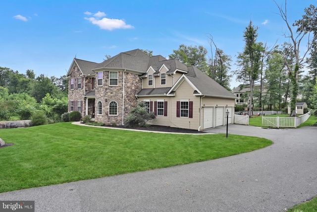 234 CRIMSON LN, Elizabethtown, PA 17022