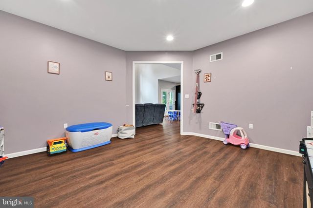 234 CRIMSON LN, Elizabethtown, PA 17022
