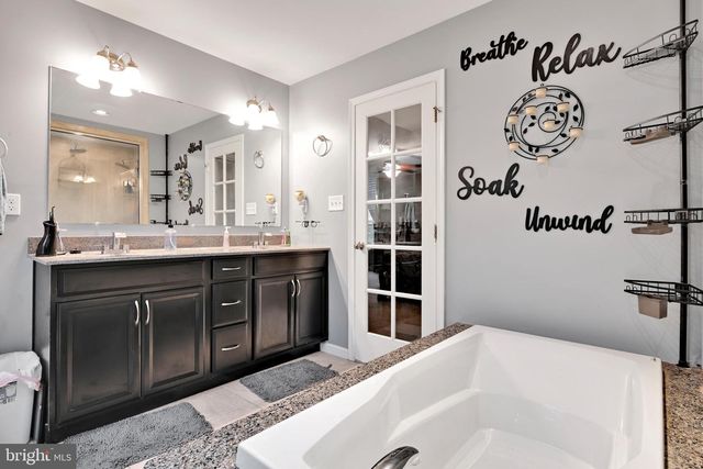 234 CRIMSON LN, Elizabethtown, PA 17022