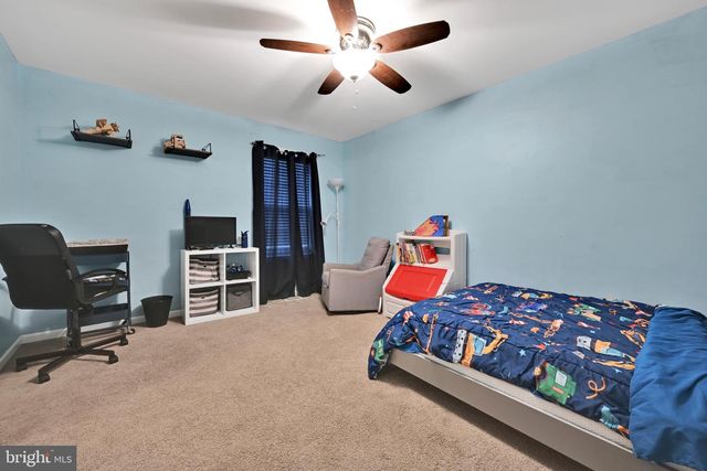 234 CRIMSON LN, Elizabethtown, PA 17022