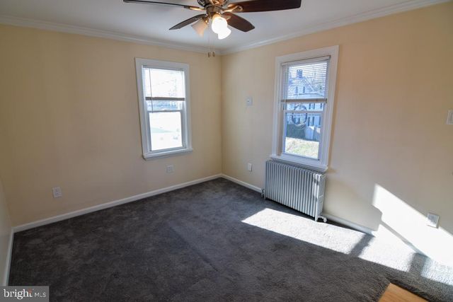 1071 W BRISTOL RD, Warminster, PA 18974