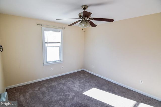 1071 W BRISTOL RD, Warminster, PA 18974