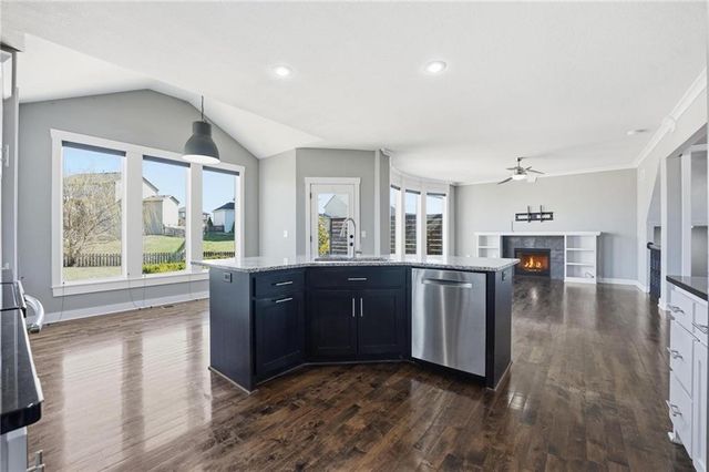 8050 NE 100th Terrace, Kansas City, MO 64157