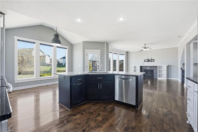 8050 NE 100th Terrace, Kansas City, MO 64157