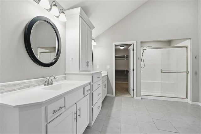 8050 NE 100th Terrace, Kansas City, MO 64157