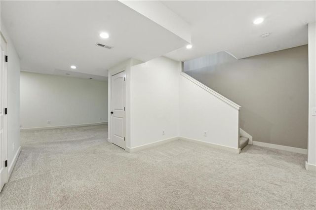 8050 NE 100th Terrace, Kansas City, MO 64157