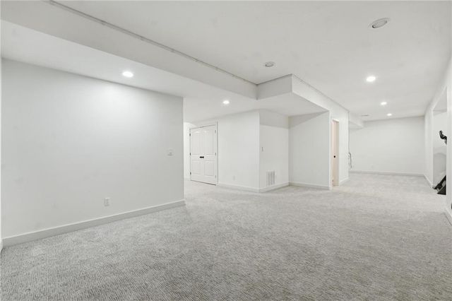 8050 NE 100th Terrace, Kansas City, MO 64157