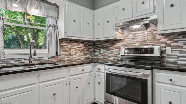 1831 Pope Lane, Kernersville, NC 27284