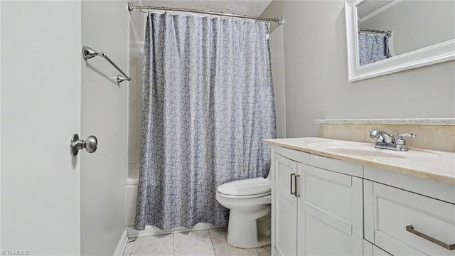 1831 Pope Lane, Kernersville, NC 27284