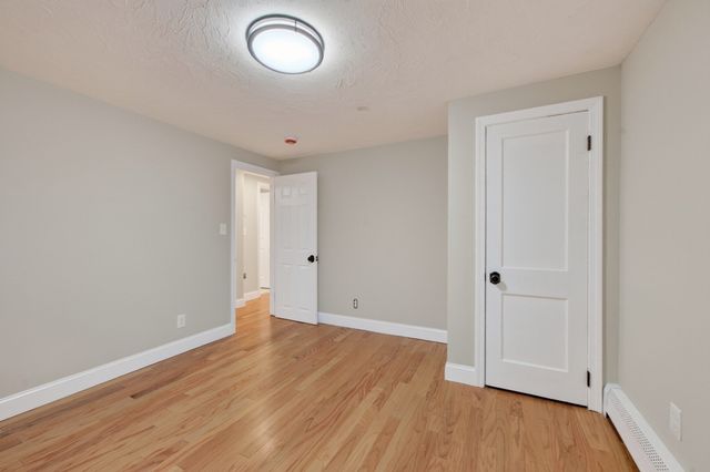 18 Elbridge Rd, Auburn, MA 01501