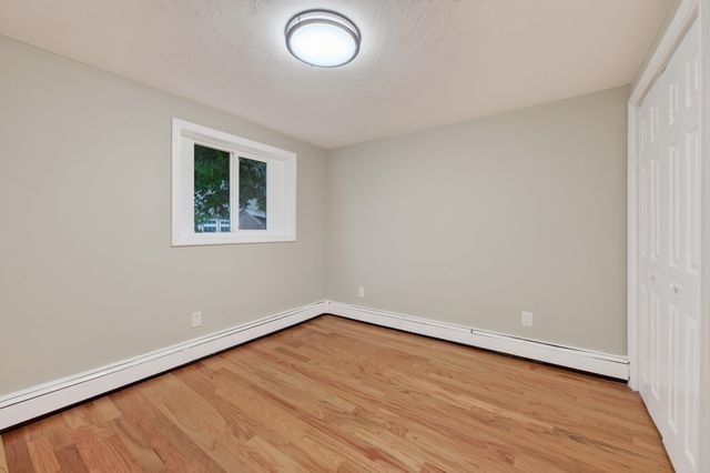18 Elbridge Rd, Auburn, MA 01501