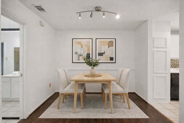 9600 Royal Lane 201, Dallas, TX 75243