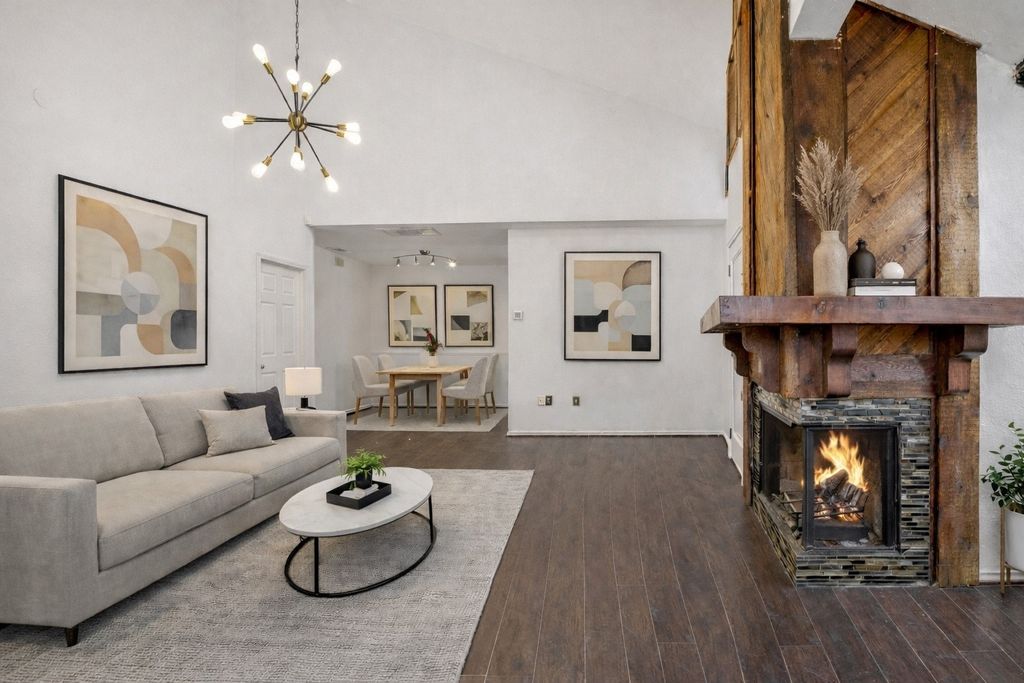 9600 Royal Lane 201, Dallas, TX 75243