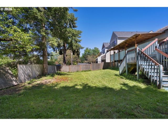 8921 Sw 7TH Ave, Portland, OR 97219