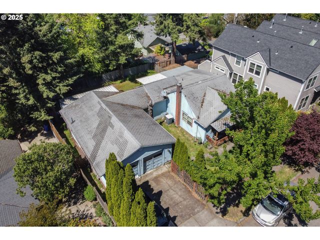 8921 Sw 7TH Ave, Portland, OR 97219