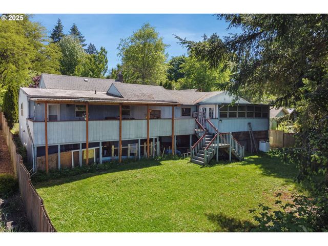8921 Sw 7TH Ave, Portland, OR 97219