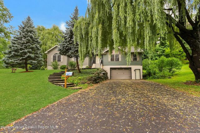 188 Hoyt Street, Port Ewen, NY 12466