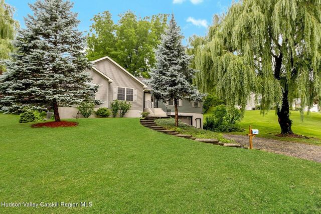 188 Hoyt Street, Port Ewen, NY 12466