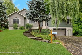 188 Hoyt Street, Port Ewen, NY 12466