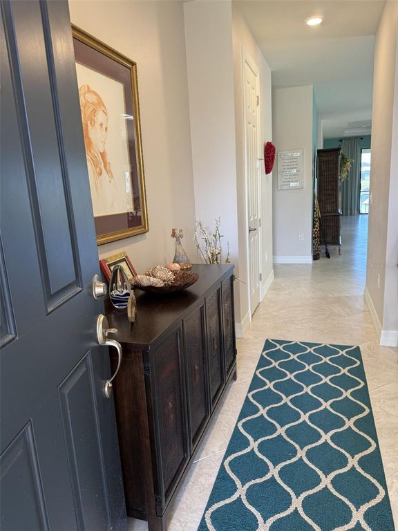 Image 6 of property listing at 2536 MARTON OAK BOULEVARD, North Port, FL 34289