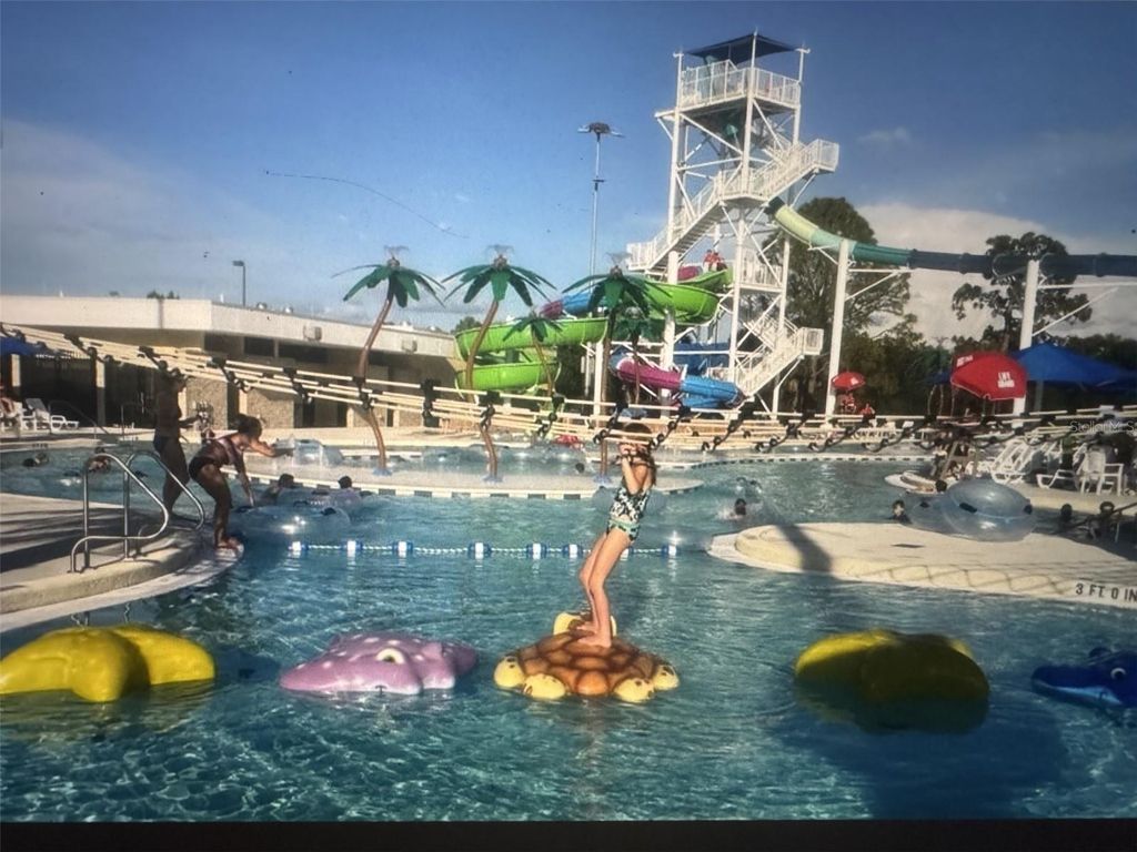 Image 57 of property listing at 2536 MARTON OAK BOULEVARD, North Port, FL 34289