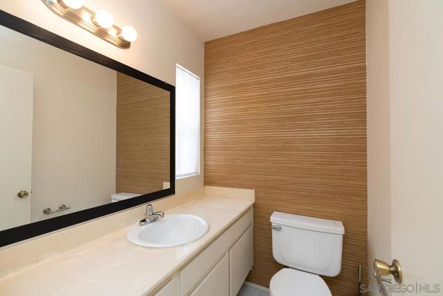 10247 Caminito Covewood, San Diego, CA 92131