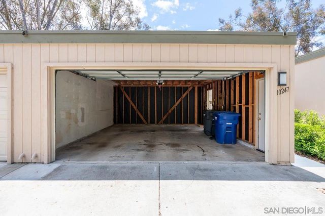 10247 Caminito Covewood, San Diego, CA 92131