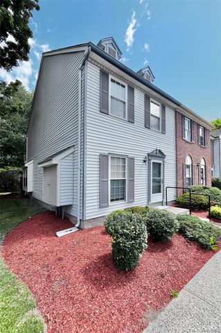 57 Yorkshire Terrace, Washingtonville, NY 10992