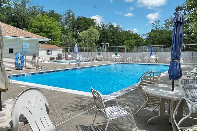 57 Yorkshire Terrace, Washingtonville, NY 10992