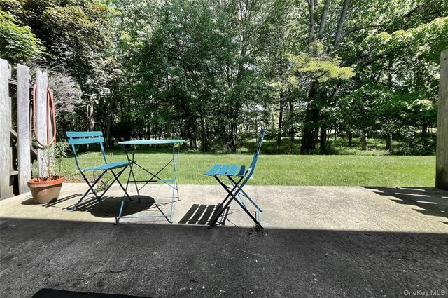 57 Yorkshire Terrace, Washingtonville, NY 10992