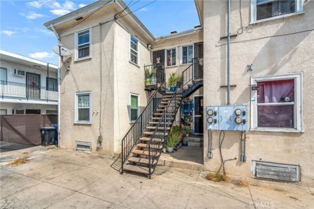 1102 W 18th, Los Angeles, CA 90015