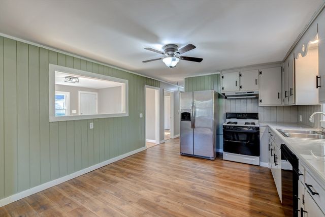 24 Causeway Terrace, Leominster, MA 01453