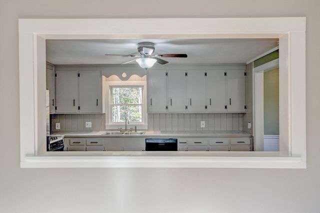 24 Causeway Terrace, Leominster, MA 01453