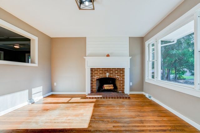 24 Causeway Terrace, Leominster, MA 01453