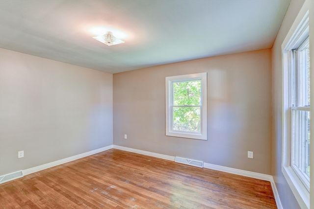24 Causeway Terrace, Leominster, MA 01453
