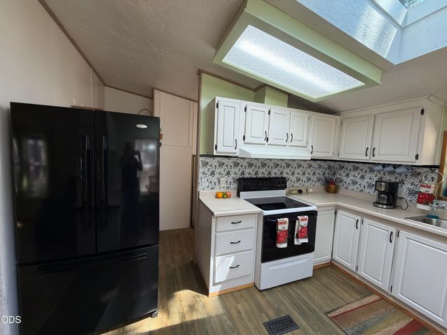 16160 Mountain Sheep Lane, Bend, OR 97707