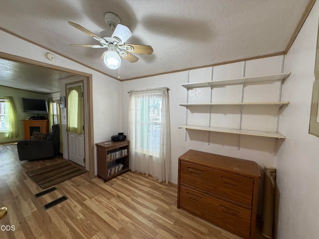 16160 Mountain Sheep Lane, Bend, OR 97707