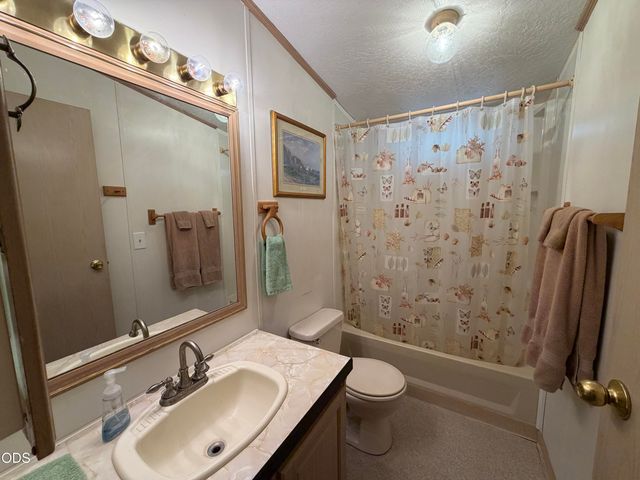 16160 Mountain Sheep Lane, Bend, OR 97707