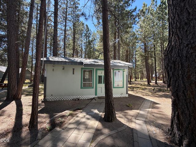 16160 Mountain Sheep Lane, Bend, OR 97707