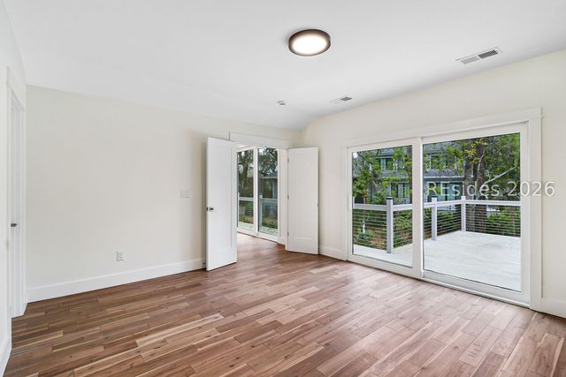 72 Lawton Rd, Hilton Head Island, SC 29928