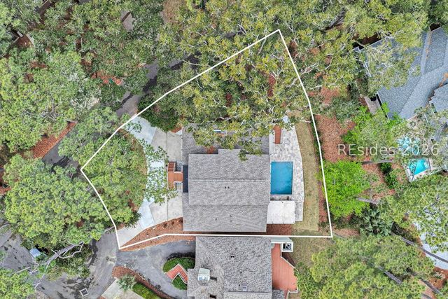 72 Lawton Rd, Hilton Head Island, SC 29928